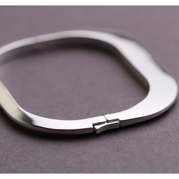 Jenny Bird rectangle cushion bangle silver excellent condition - Picture 3 of 6